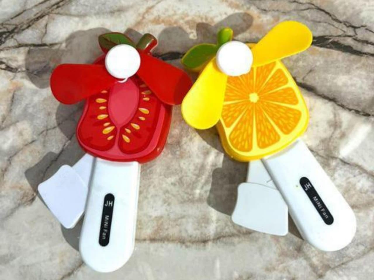 Mini Fruit Fan 7