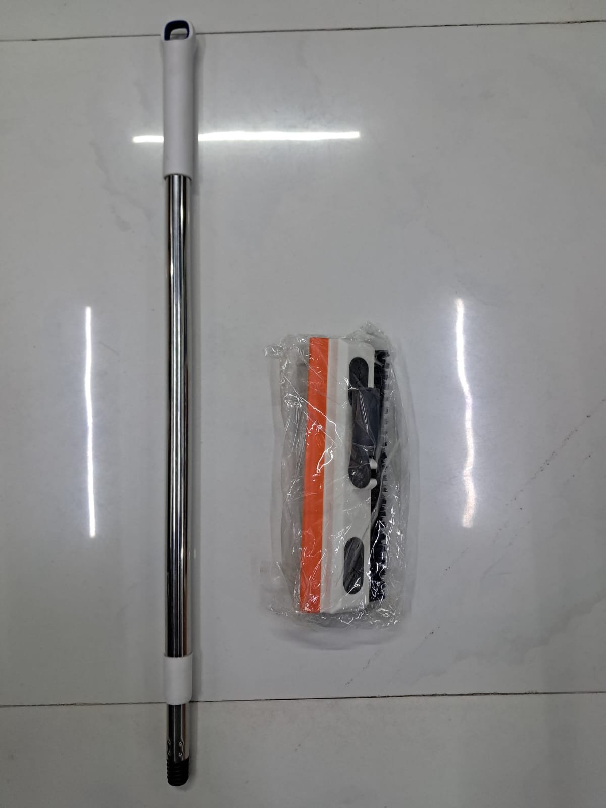 White 3 in 1 Tiles Cleaning Brush
